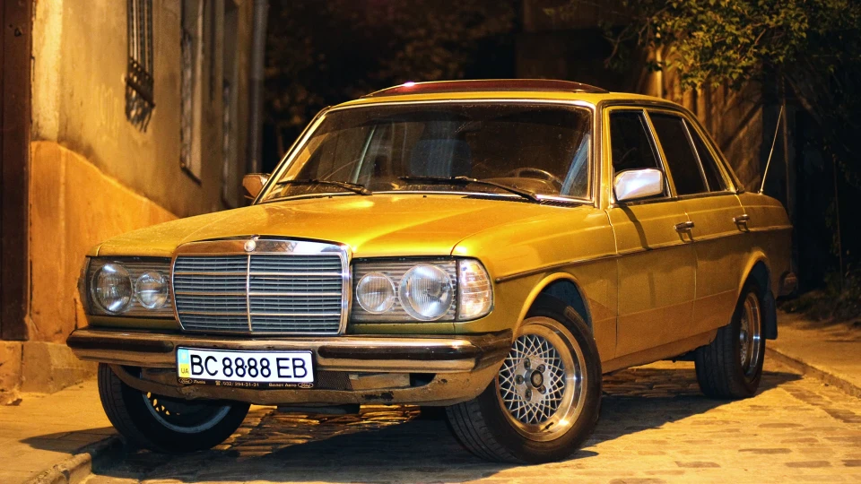 Mercedes-Benz W123 Старший брат