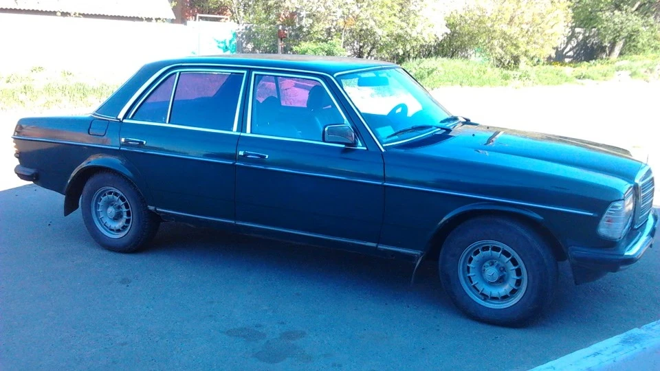 Mercedes-Benz W123 Штірлец 3