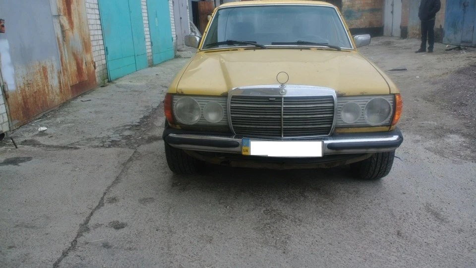 Mercedes-Benz W123 Troglodyte MONEY $💰💱🔫 5