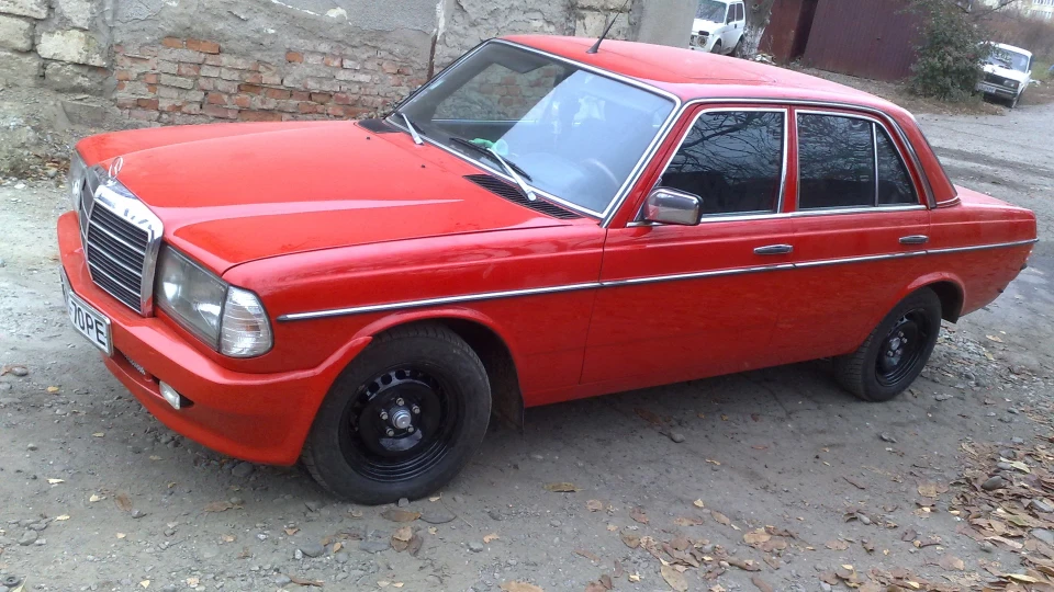 Mercedes-Benz W123 W123 Супер) 3