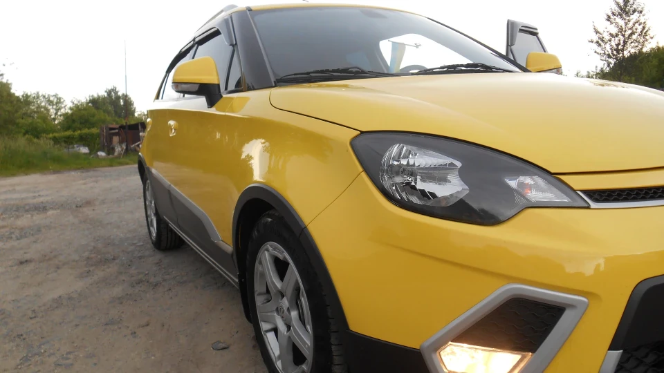 MG 3 CROSS