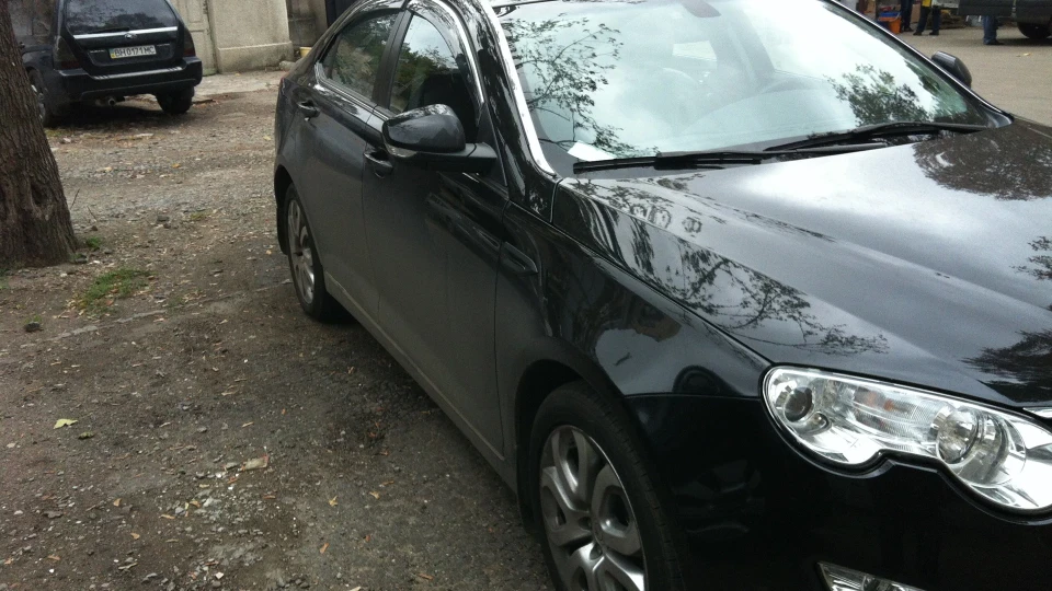 MG 550 1.8 турбо G deluxe