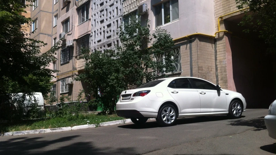 MG 6 1.8T МТ DELUX 5