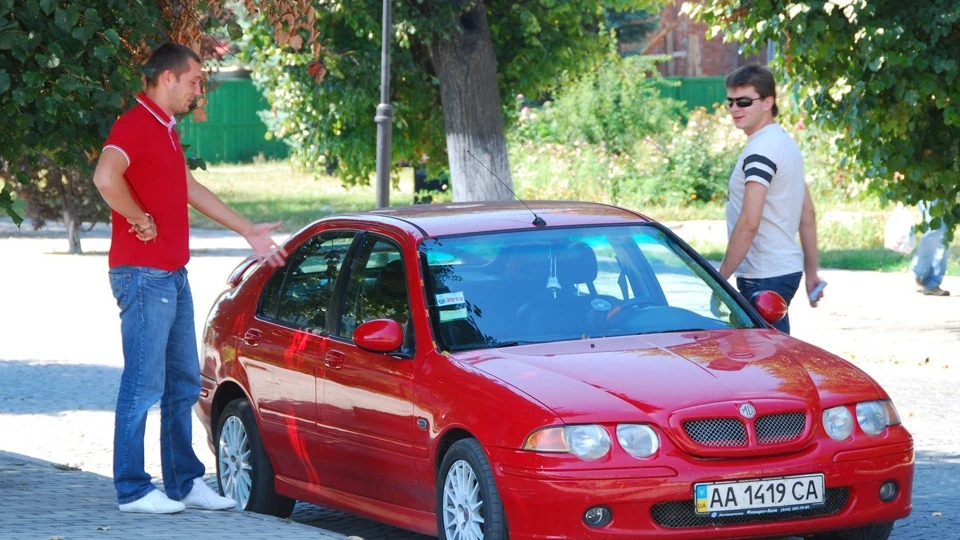 MG ZS ZS180 2.5v6 m\t