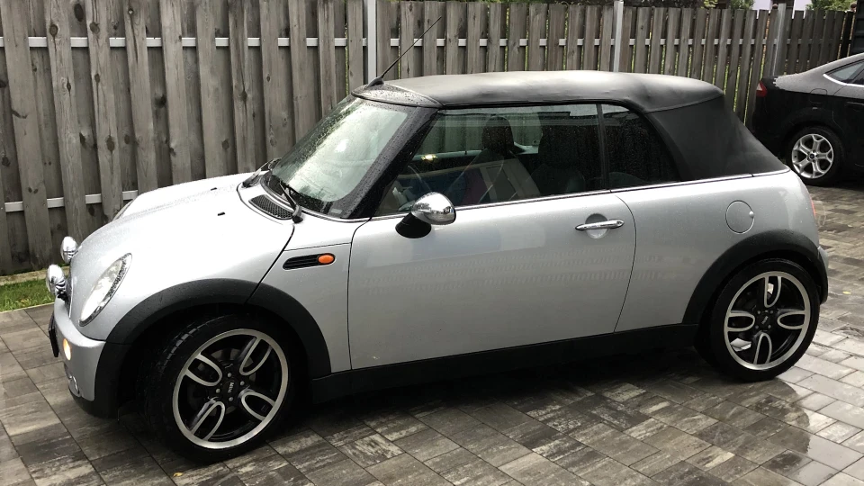 MINI Cabrio Silver 2