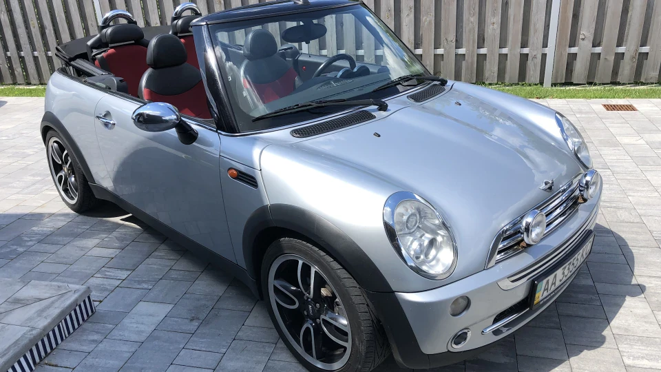 MINI Cabrio Silver 3