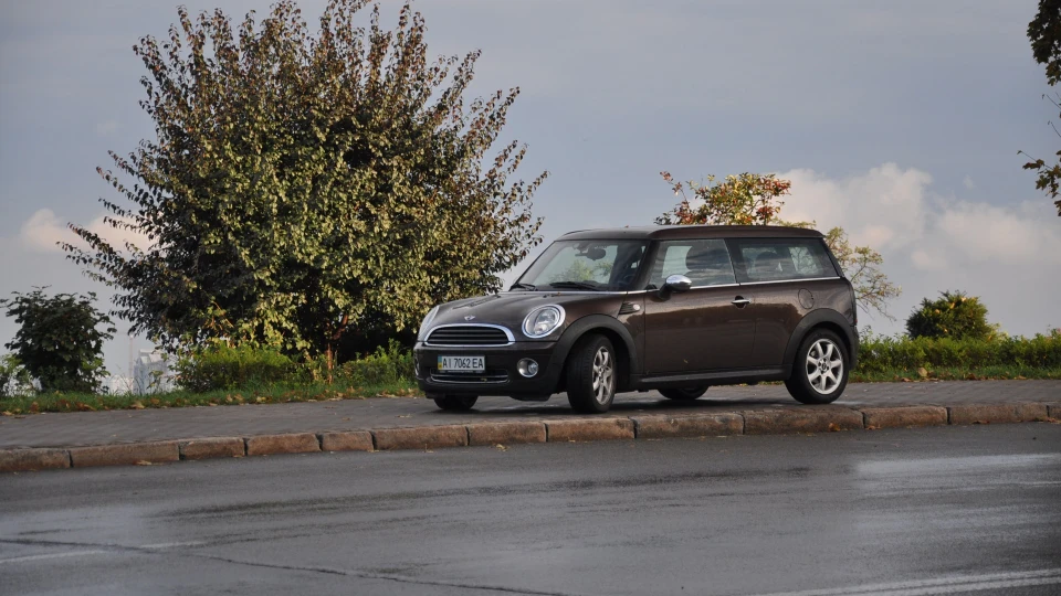 MINI Clubman Мінік 2