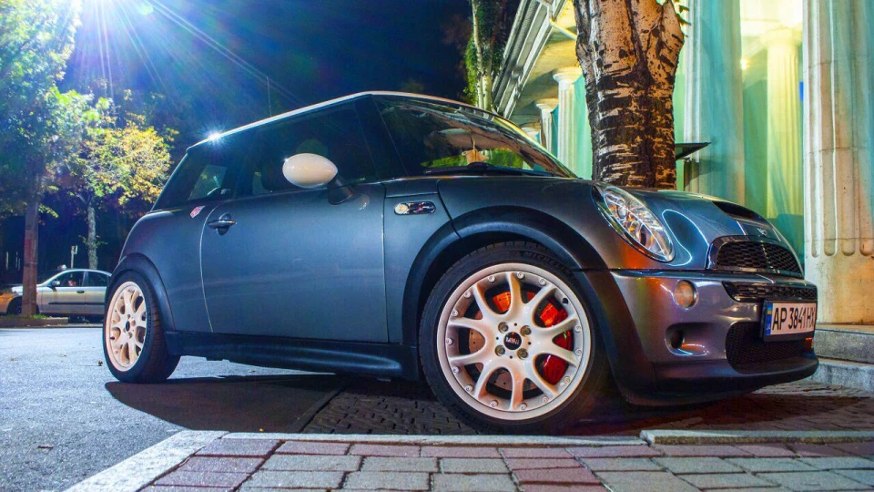 MINI Cooper S John Cooper Works 3