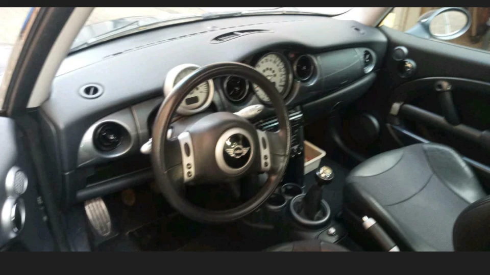 MINI Cooper S 5