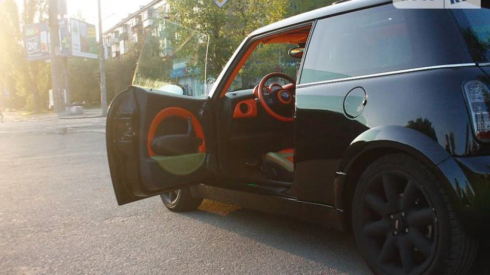 MINI Cooper S 5