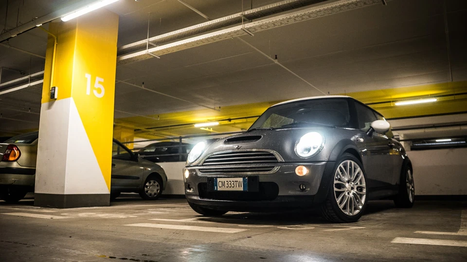 MINI Cooper S Cosmopolitan 5