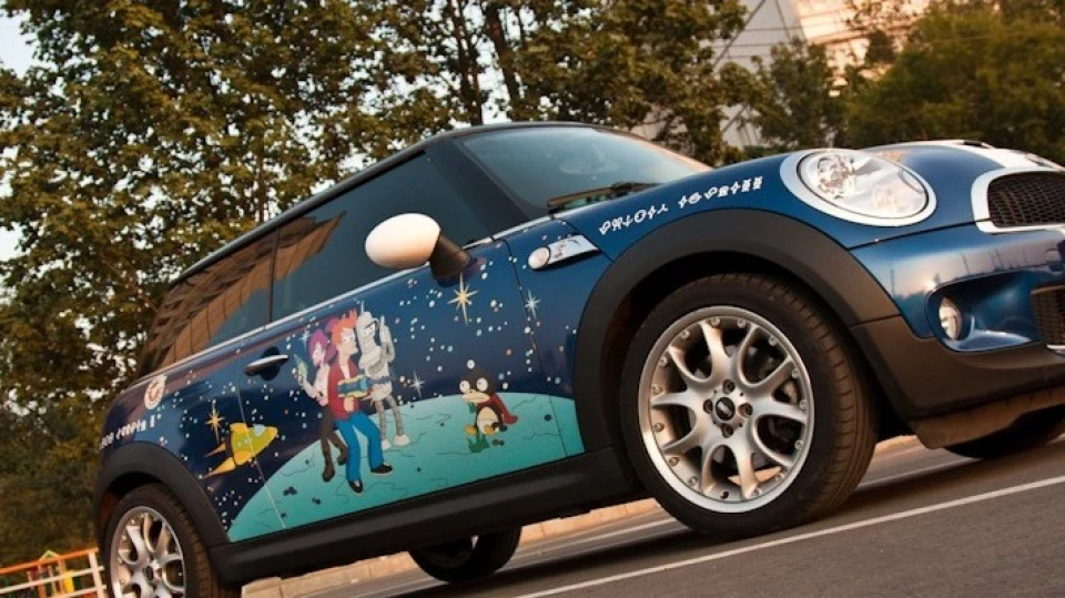 MINI Cooper S Planet Express 3