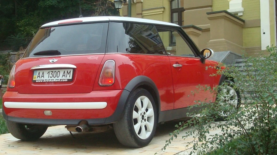 MINI Cooper 4
