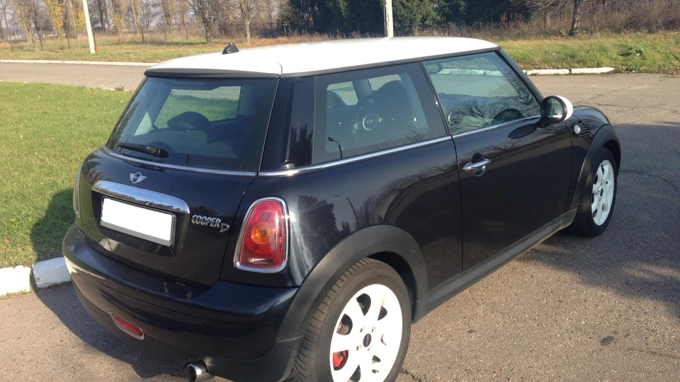 MINI Cooper 1,6 D 3