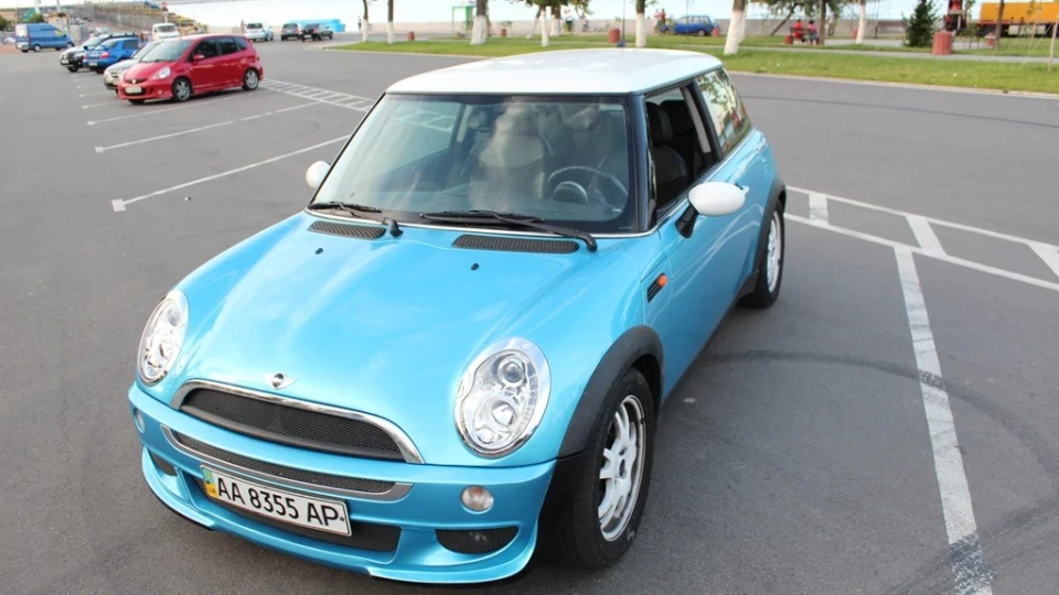 MINI Cooper Electric Demon 5