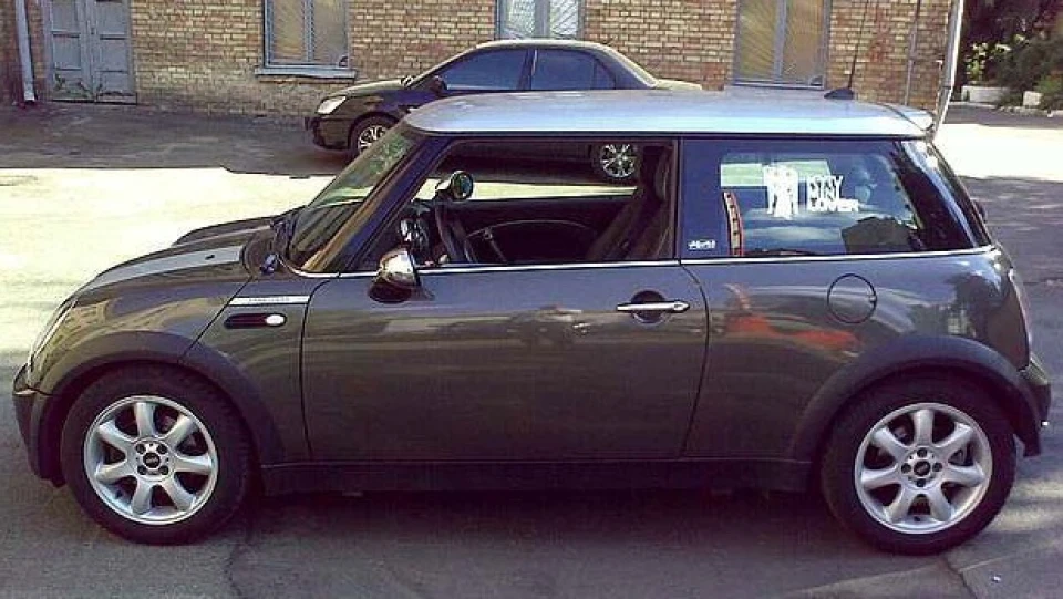 MINI Cooper Parklane 3