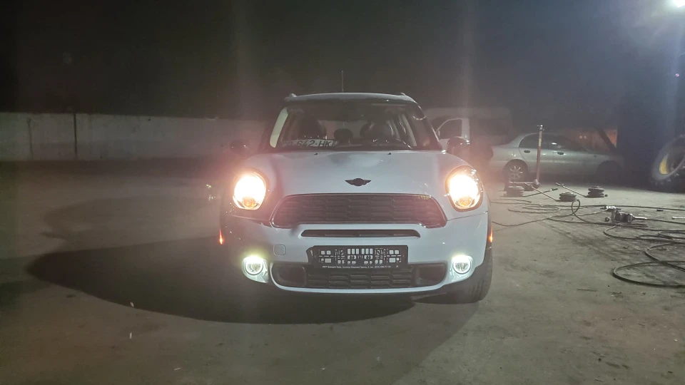 MINI Countryman Cooper S 4
