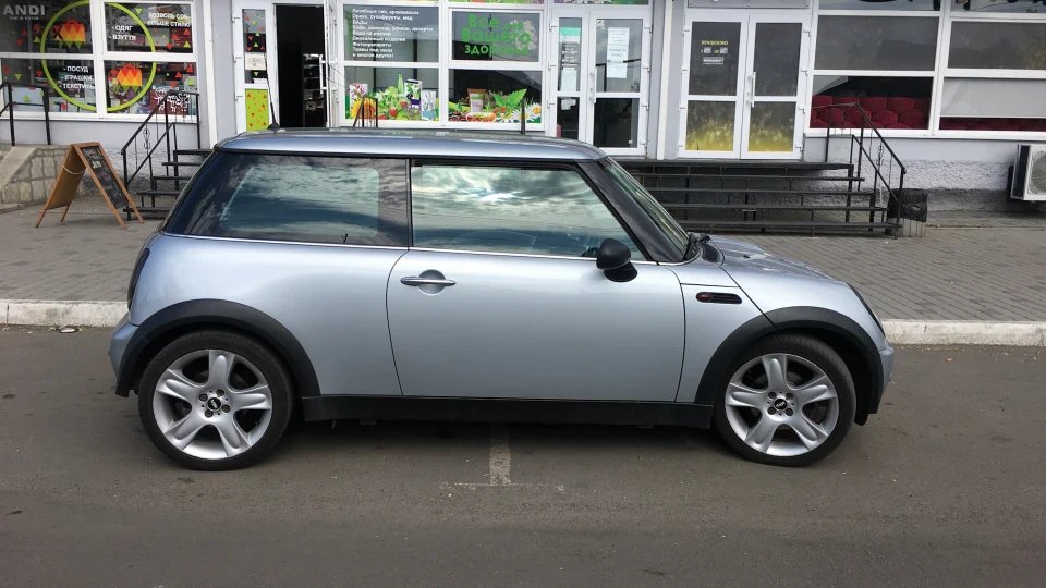 MINI One 3
