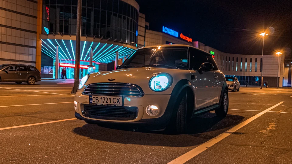 MINI One Pepper White 4
