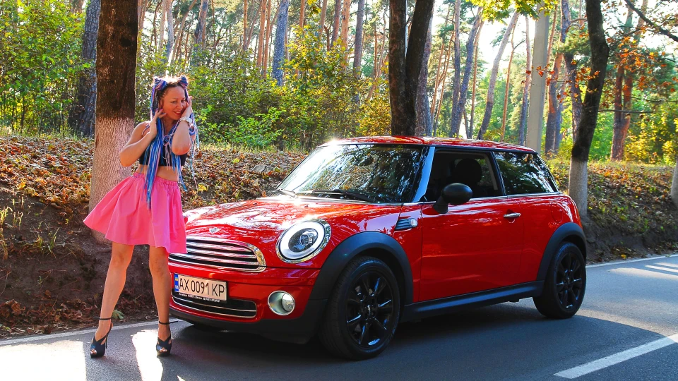 MINI One Вічно Молодий та Гарячий) 3