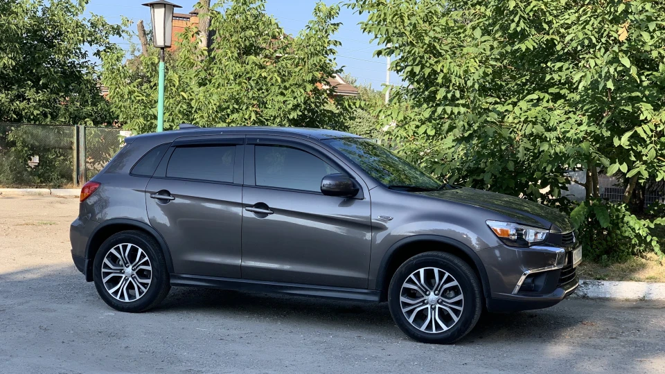 Mitsubishi ASX 2.0 CVT 2