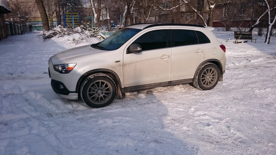 Mitsubishi ASX 2.0>2.4 MT 4WD>2.0T+SST 3