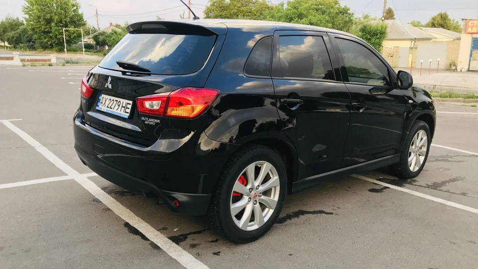 Mitsubishi ASX Outlander Sport 3