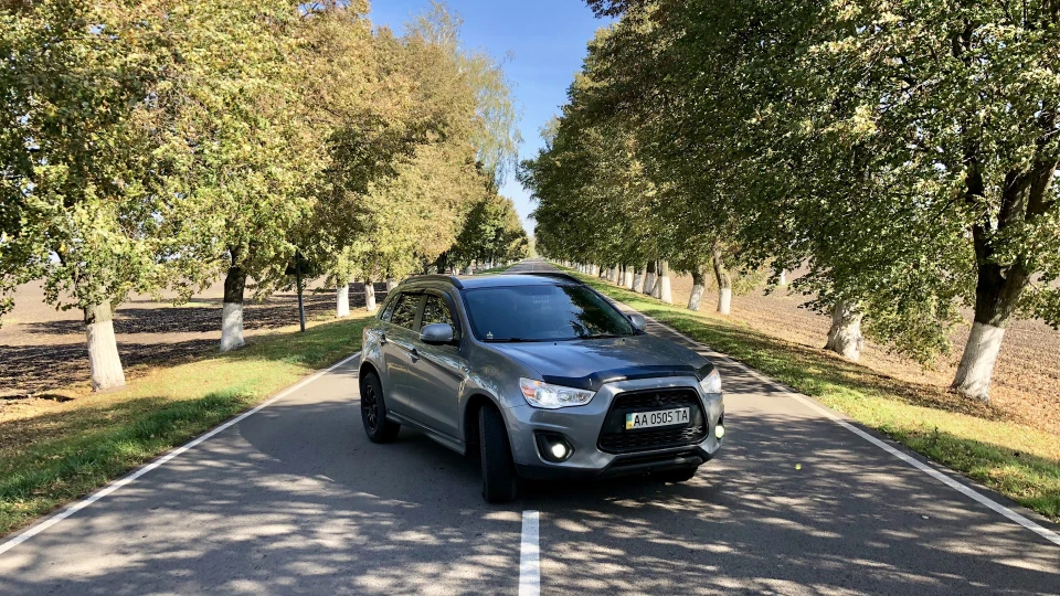 Mitsubishi ASX Жаба R19 Wives
