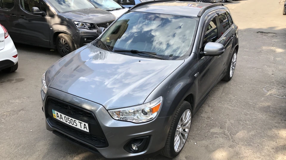 Mitsubishi ASX Жаба R19 Wives 4