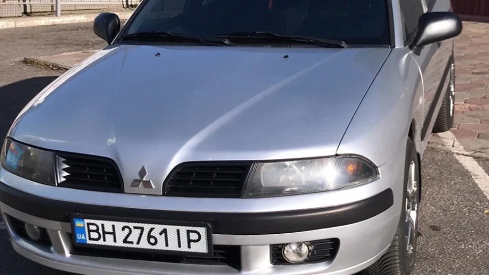 Mitsubishi Carisma
