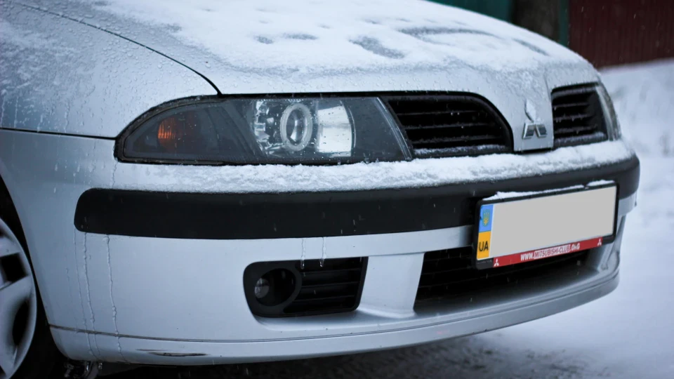 Mitsubishi Carisma 3
