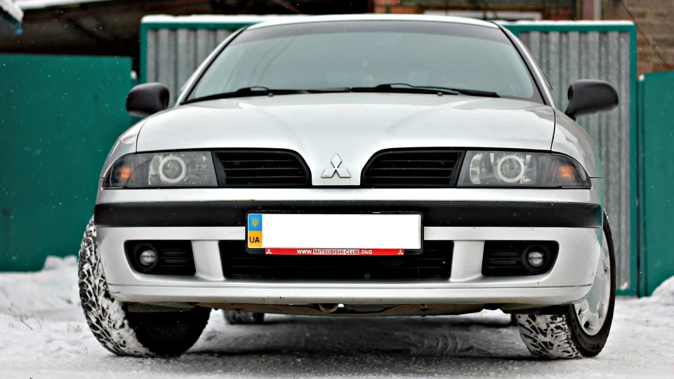 Mitsubishi Carisma 5