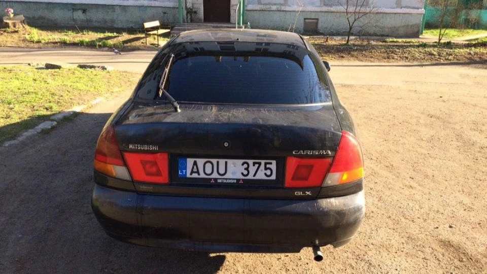 Mitsubishi Carisma 2