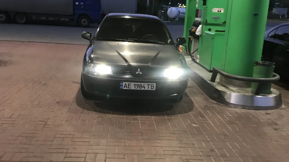 Mitsubishi Carisma