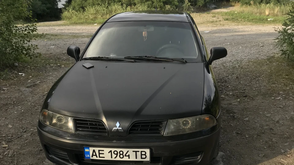 Mitsubishi Carisma 3