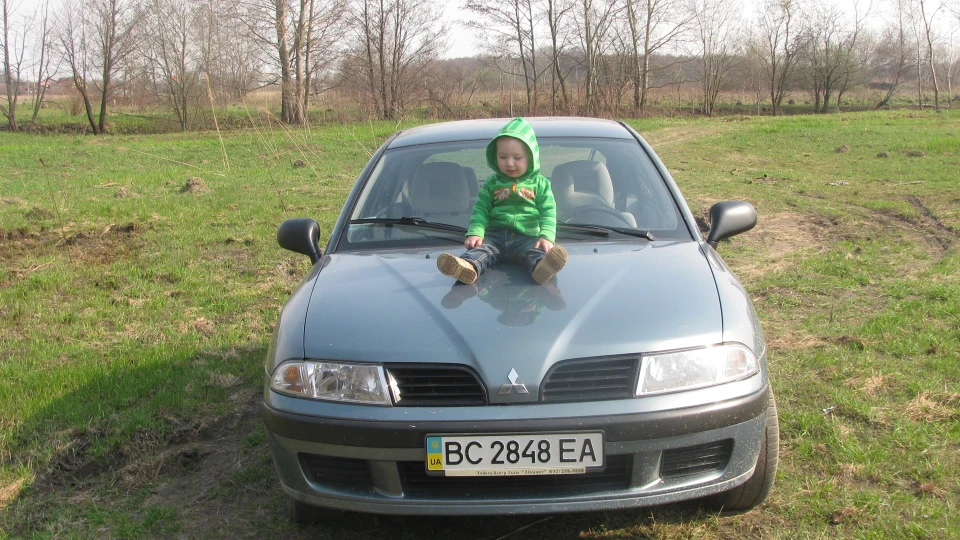 Mitsubishi Carisma