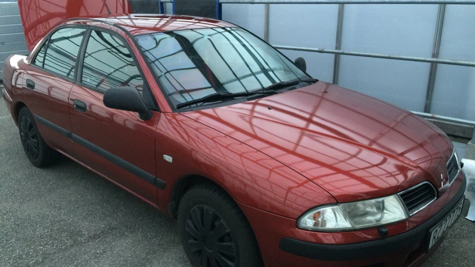 Mitsubishi Carisma