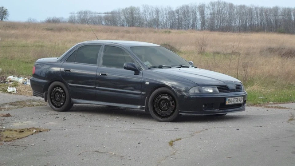 Mitsubishi Carisma 1.6 SALE😬 3