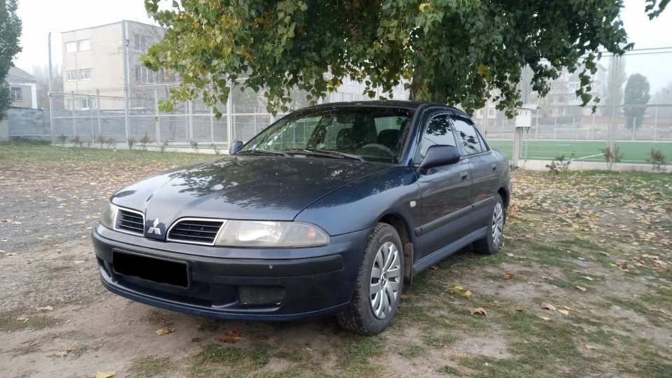 Mitsubishi Carisma 1.6 Sky Blue 5