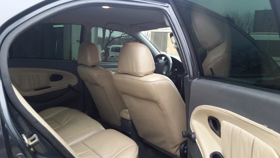Mitsubishi Carisma 1.6 3