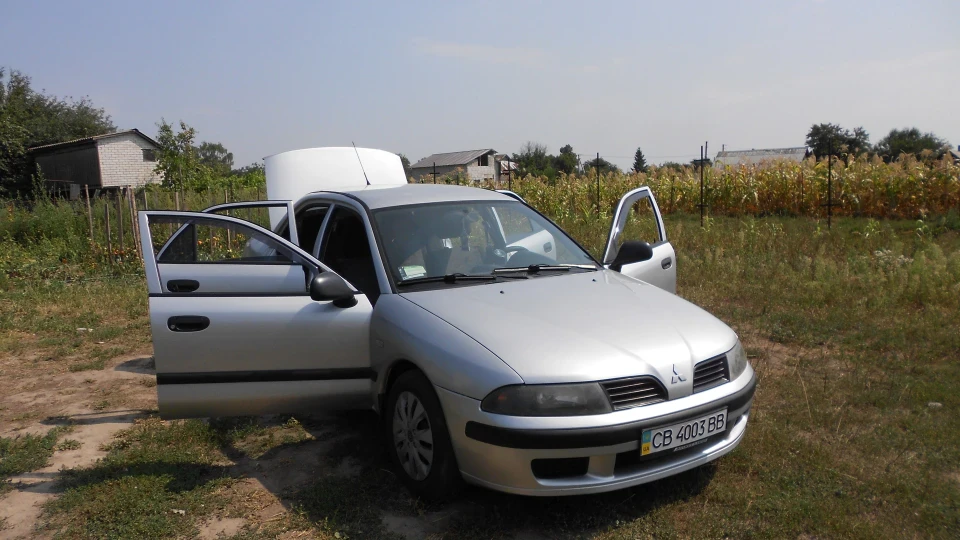 Mitsubishi Carisma 1.6i 2