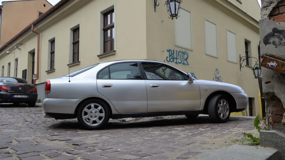 Mitsubishi Carisma 1.8 16v + LPG 4