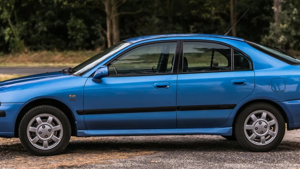 Mitsubishi Carisma 1.8GDI "Nardi Torino"