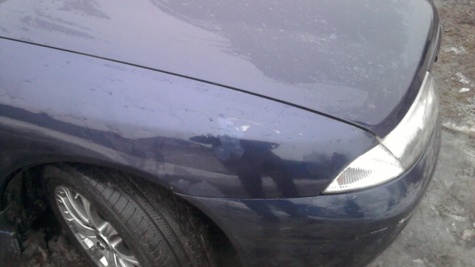 Mitsubishi Carisma 1.8GDI 3