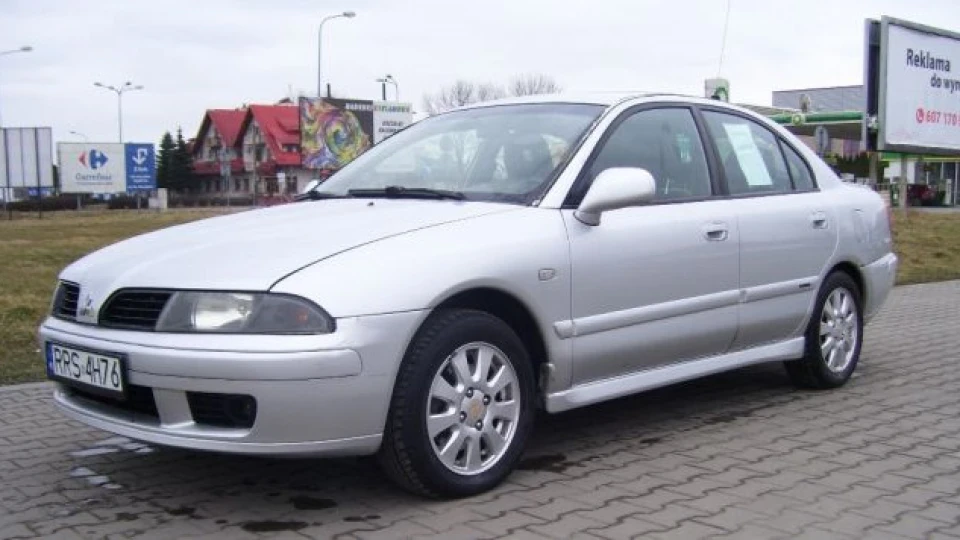 Mitsubishi Carisma 1.9 2