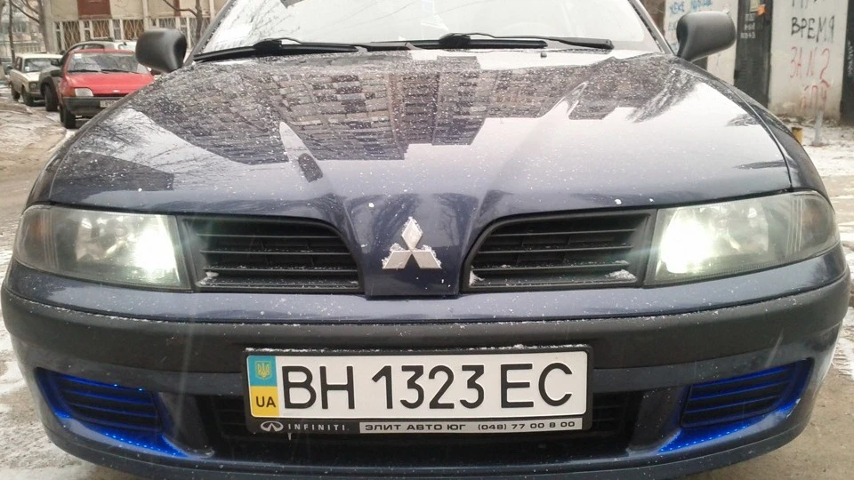 Mitsubishi Carisma CARISMAтичний GDIаєць 4