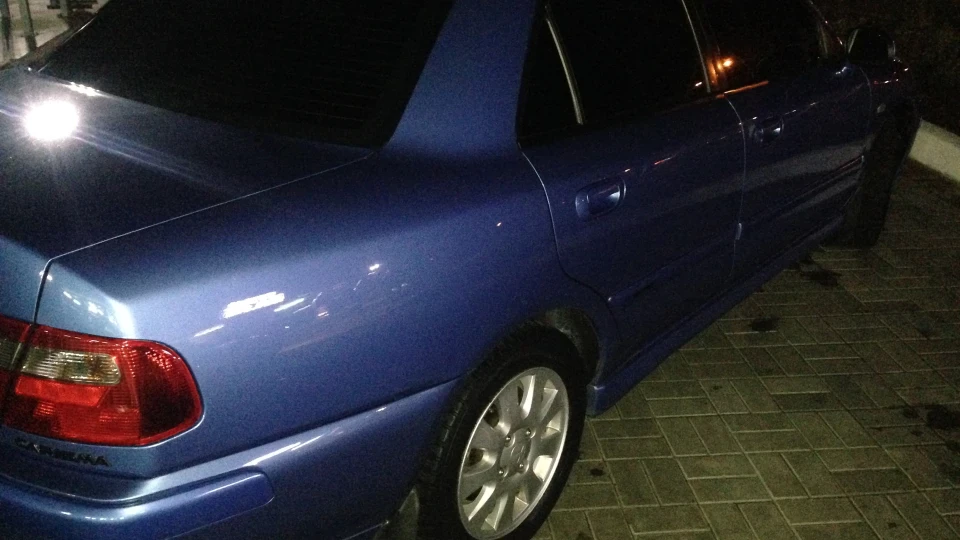 Mitsubishi Carisma GDI 2