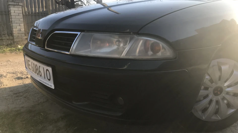 Mitsubishi Carisma GDI 3