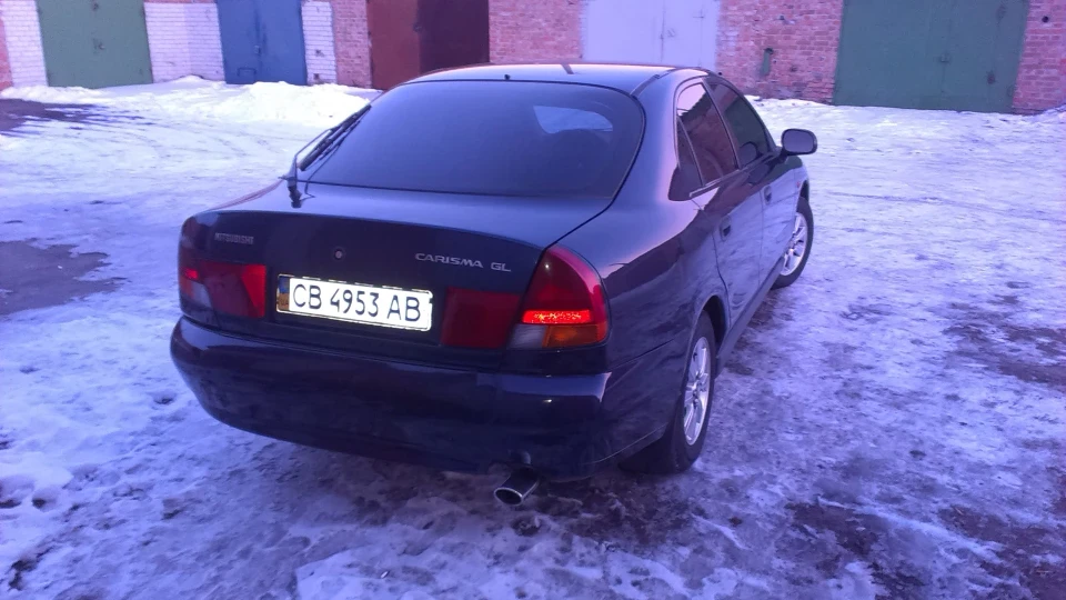 Mitsubishi Carisma каря 2