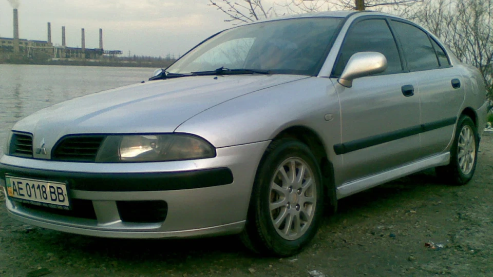 Mitsubishi Carisma моя старенька 2